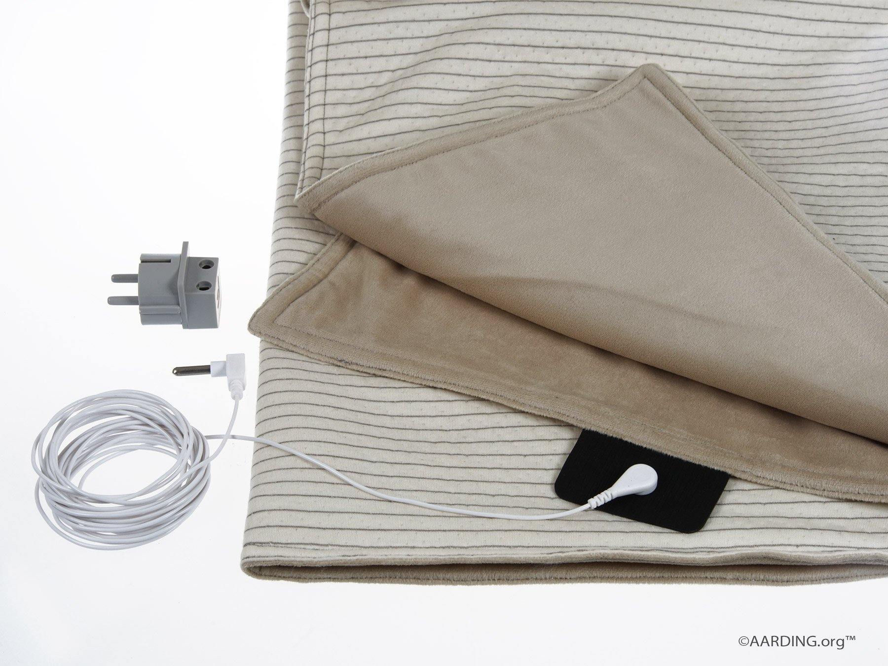 Set 1 Grounding Blanket + 2 Pillow Cases (incl. cables and adapters) - Image 3